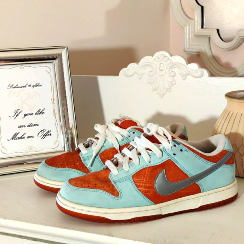 Nike 6.0 Vintage Dunk Low Sneakers Peter Moore